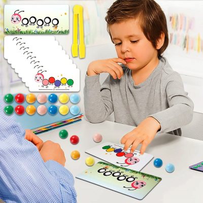 Farblich passendes Perlenspiel | CATERPILLARI